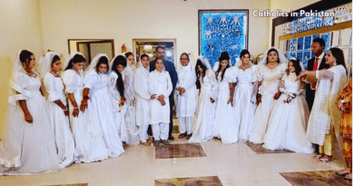 Mass wedding ceremony of 11 Christian couples in Jaranwala