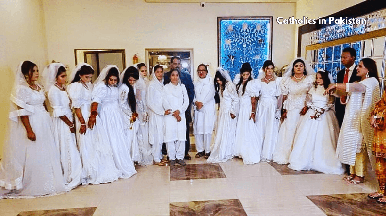 Mass wedding ceremony of 11 Christian couples in Jaranwala